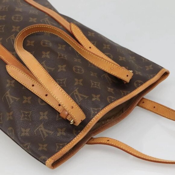 LOUIS VUITTON Monogram Bucket GM Shoulder Bag - Picture 6 of 16